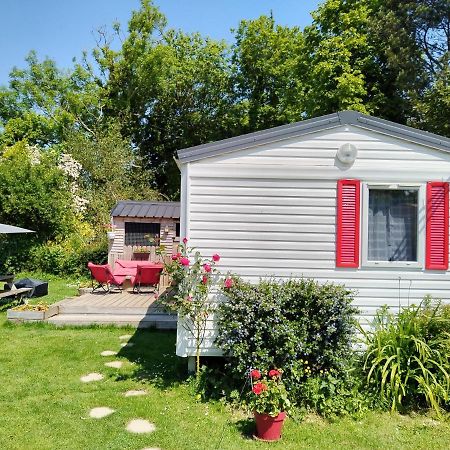 Mobil-Home Coin De Paradis En Cote D'Opale Sur Terrain Prive Et Sa Caravane Hermelinghen Kültér fotó