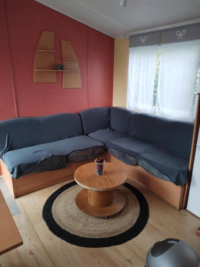 Mobil-Home Coin De Paradis En Cote D'Opale Sur Terrain Prive Et Sa Caravane Hermelinghen Kültér fotó
