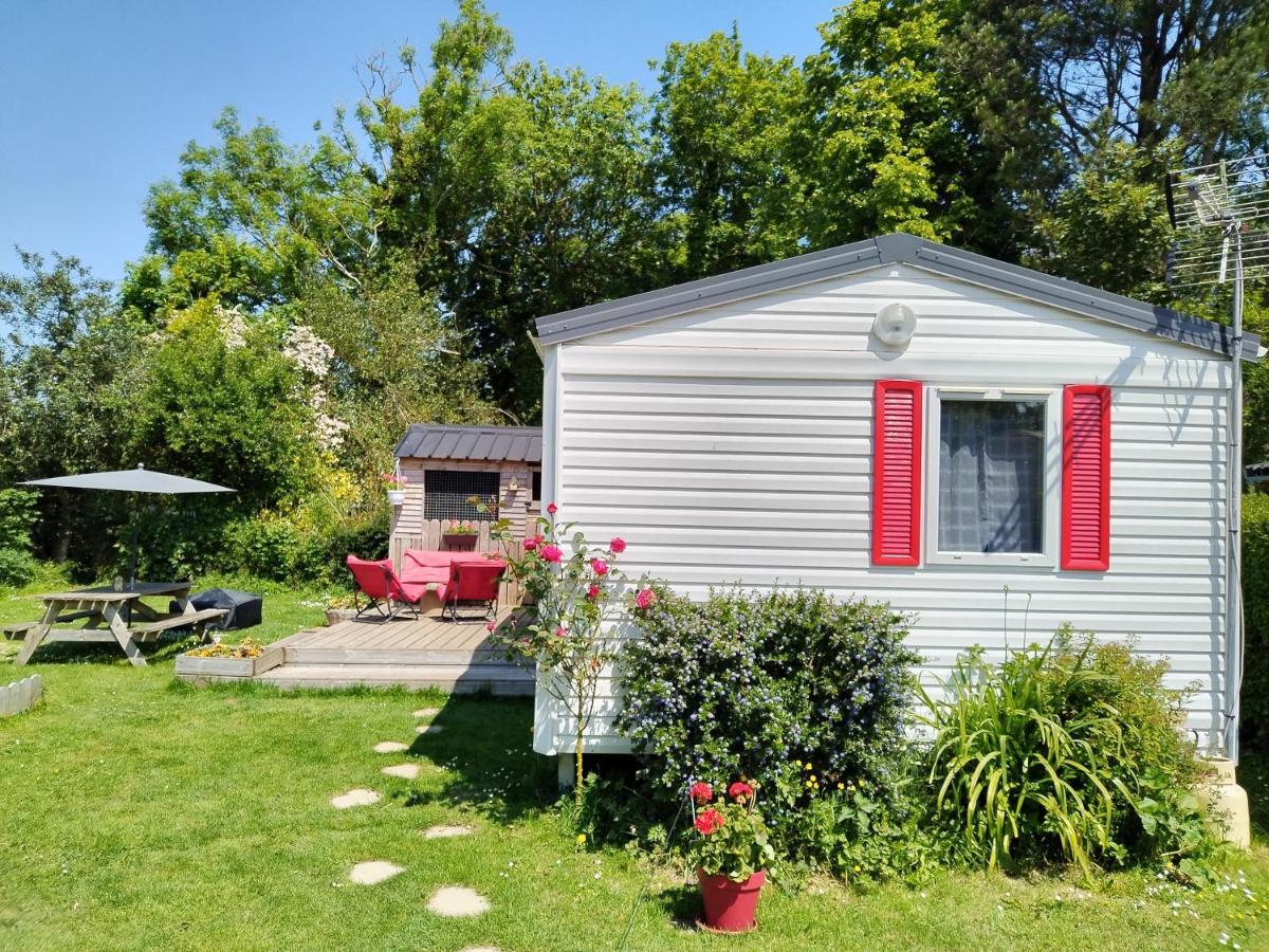 Mobil-Home Coin De Paradis En Cote D'Opale Sur Terrain Prive Et Sa Caravane Hermelinghen Kültér fotó